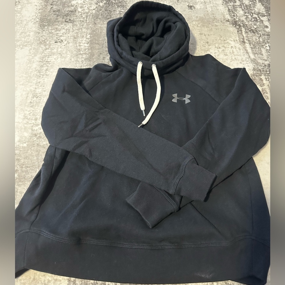 🤍 Under Armour Black Cowl Neck Hoodie 🤍
